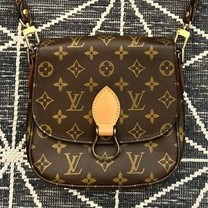 Louis Vuitton St. Cloud PM with New LV Strap